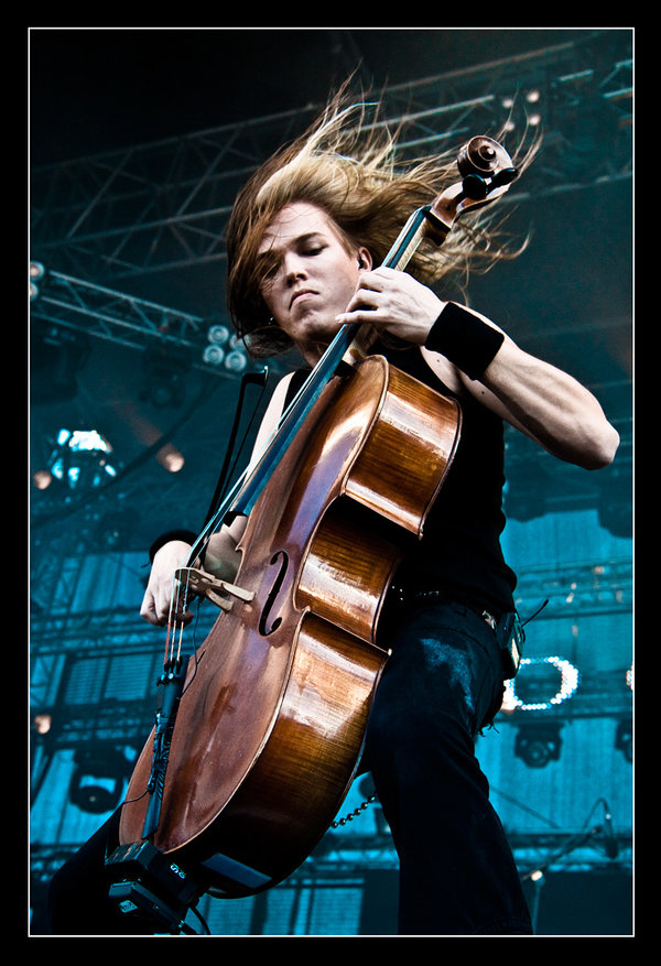 Apocalyptica 1.jpg